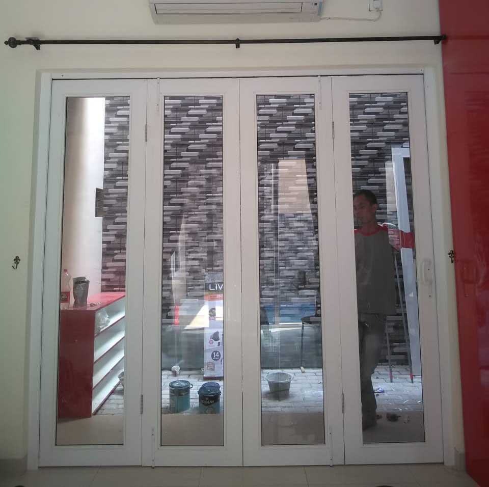 Pintu Lipat UPVC (7)