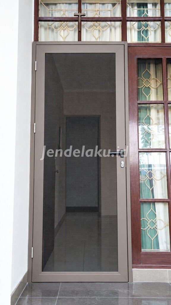 Pintu Kawat Nyamuk Baja (1)