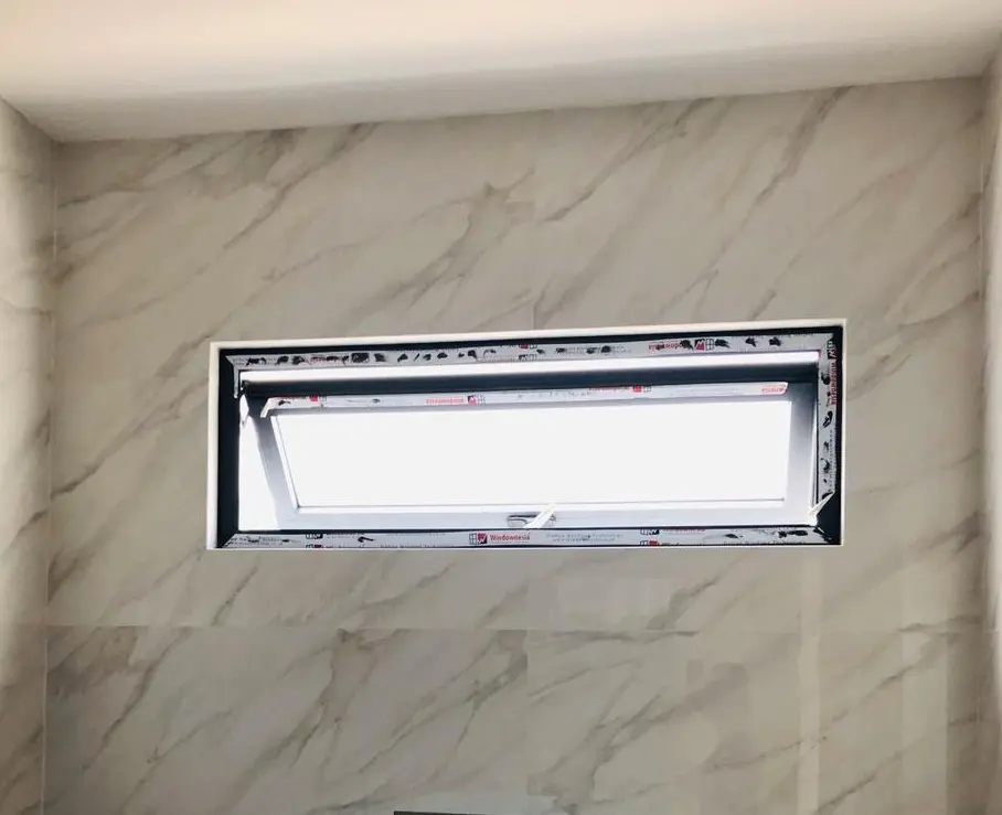 Jendela Kamar Mandi