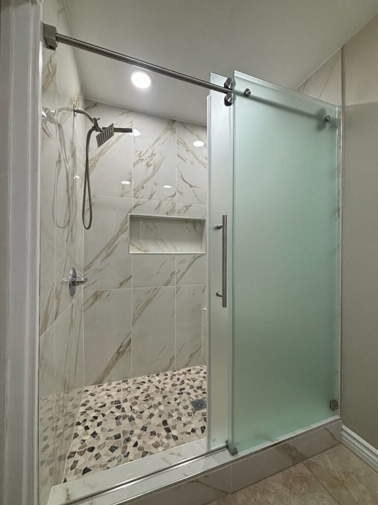 Pintu Geser Kamar Mandi (8)